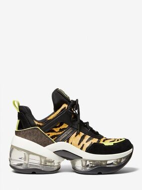 ISO👀 Michael Kors Olympia Extreme Trainer sz 6